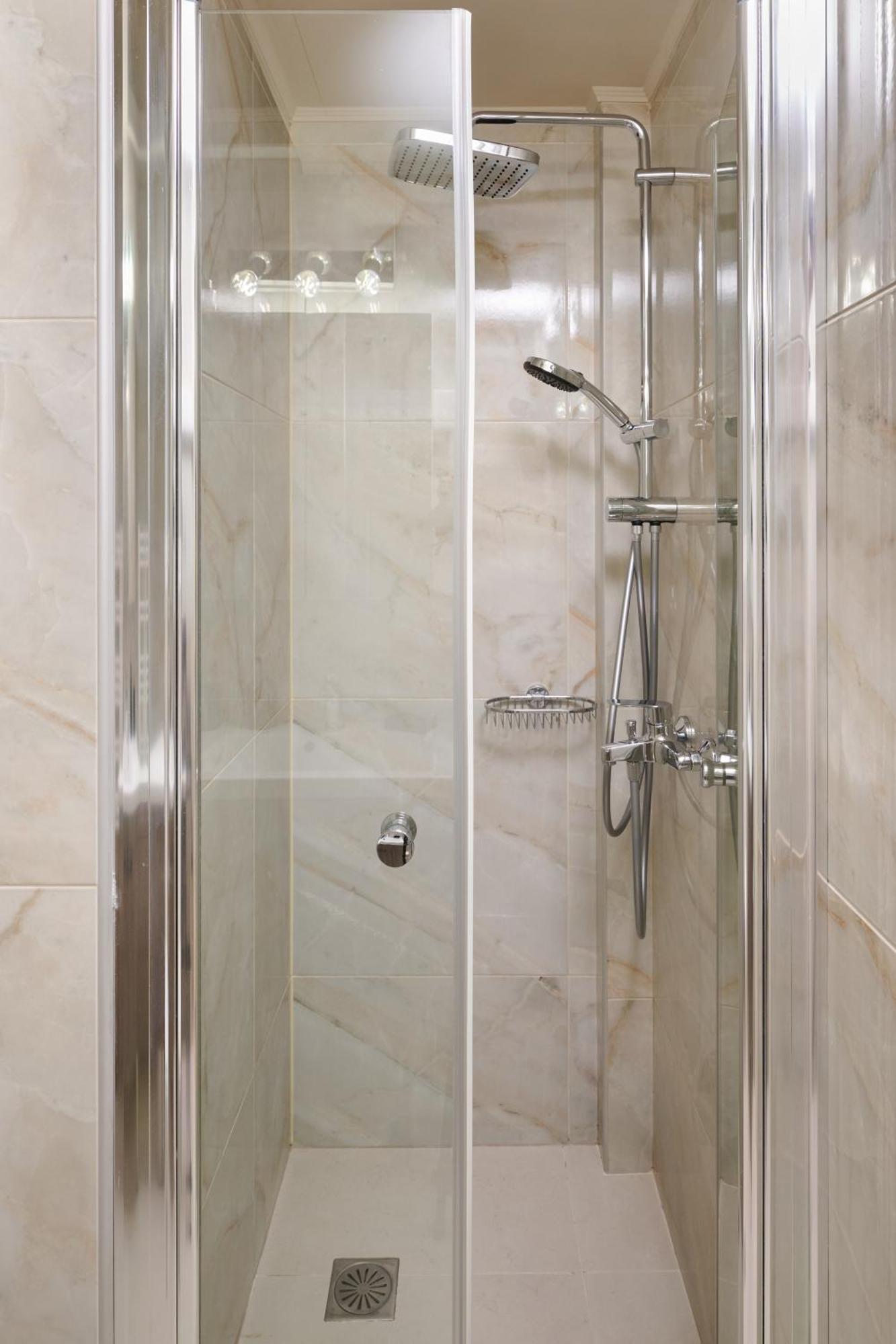Rastoni Athens Suites Near Acropolis المظهر الخارجي الصورة